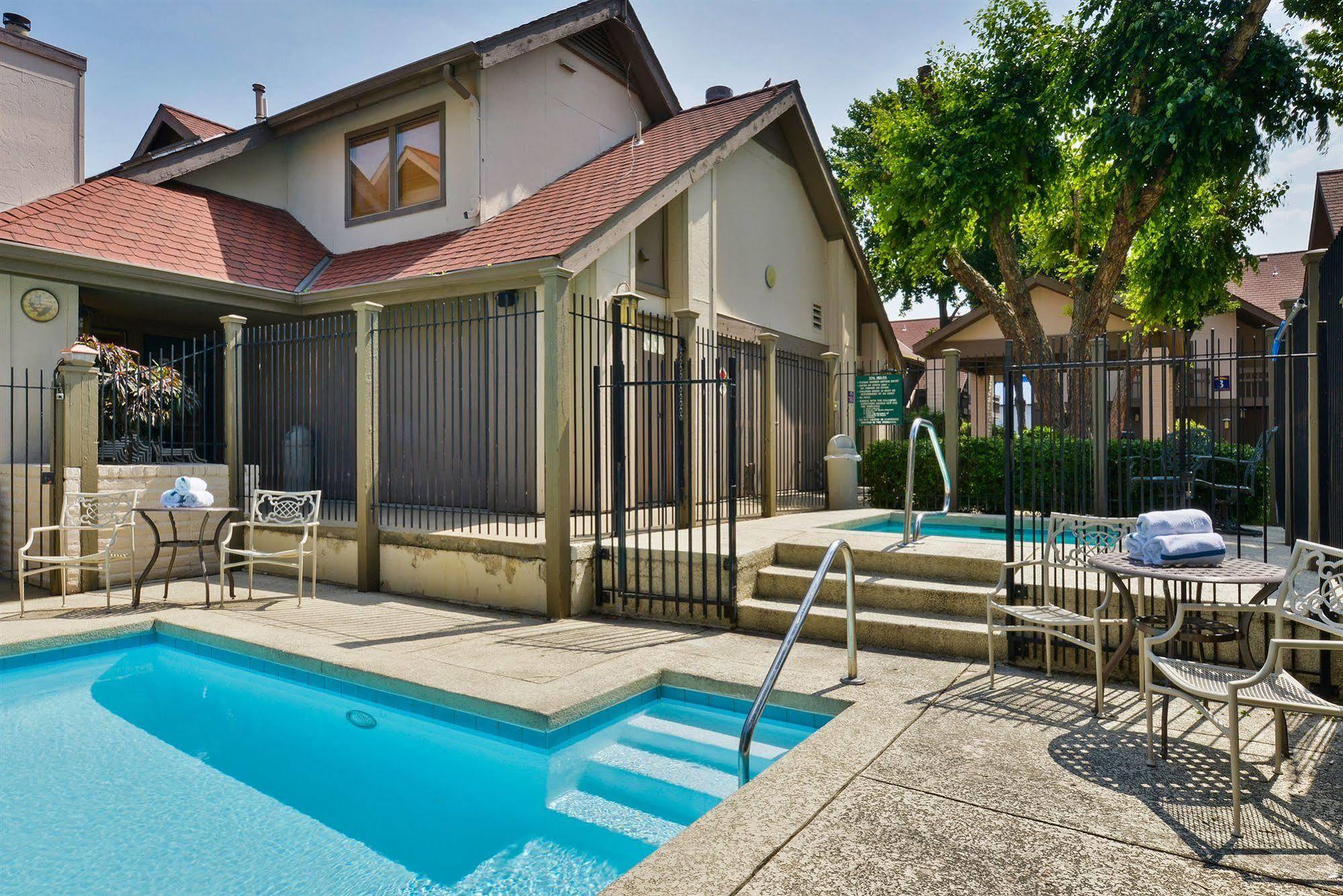 Mainstay Suites Springfield South - Battlefield Rd 외부 사진