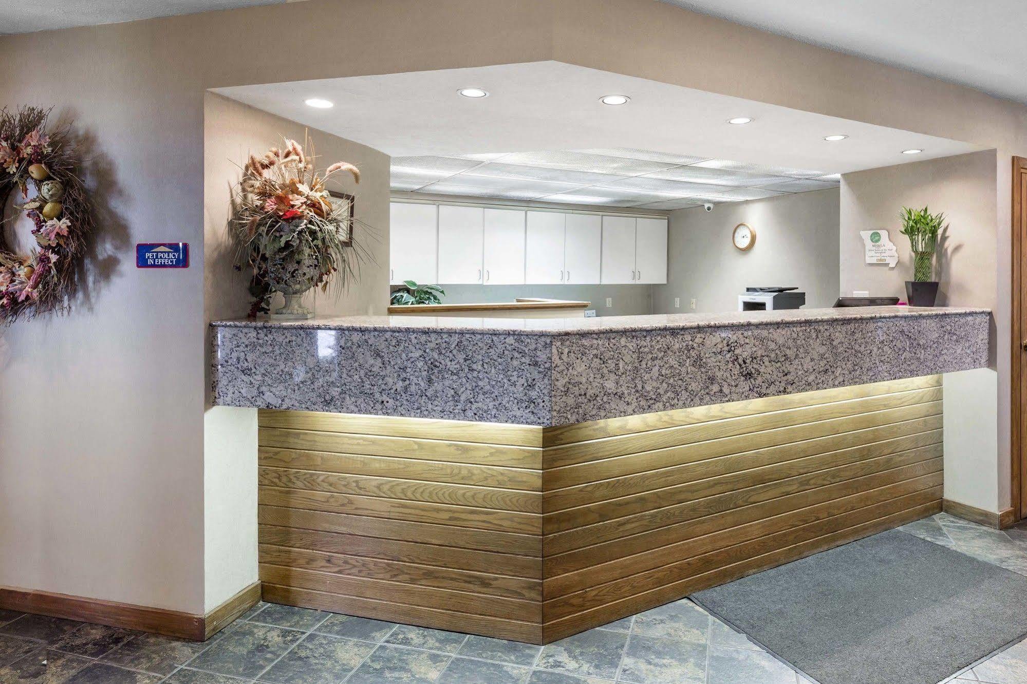 Mainstay Suites Springfield South - Battlefield Rd 외부 사진